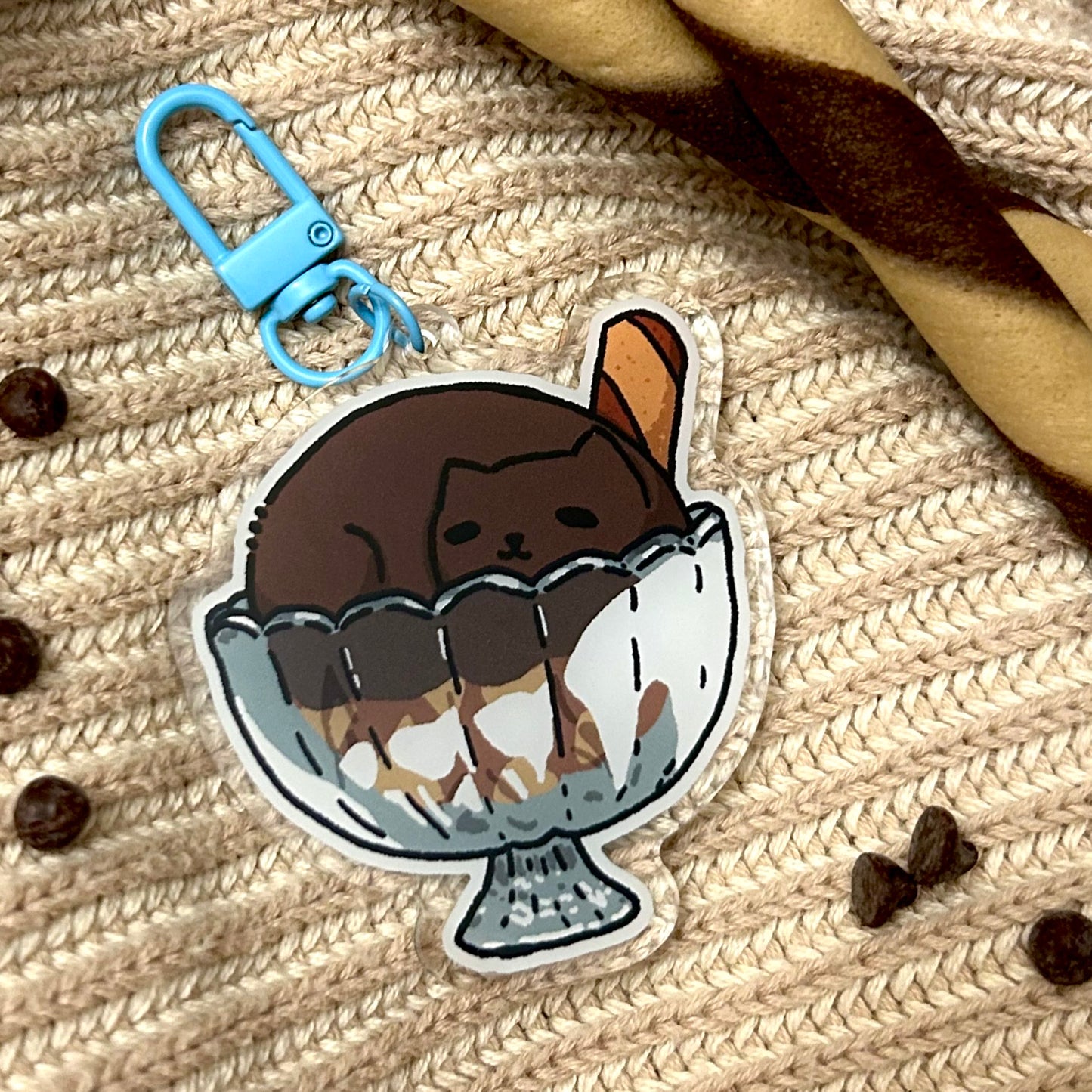 Chat Creme : Cat Ice Cream Keychain