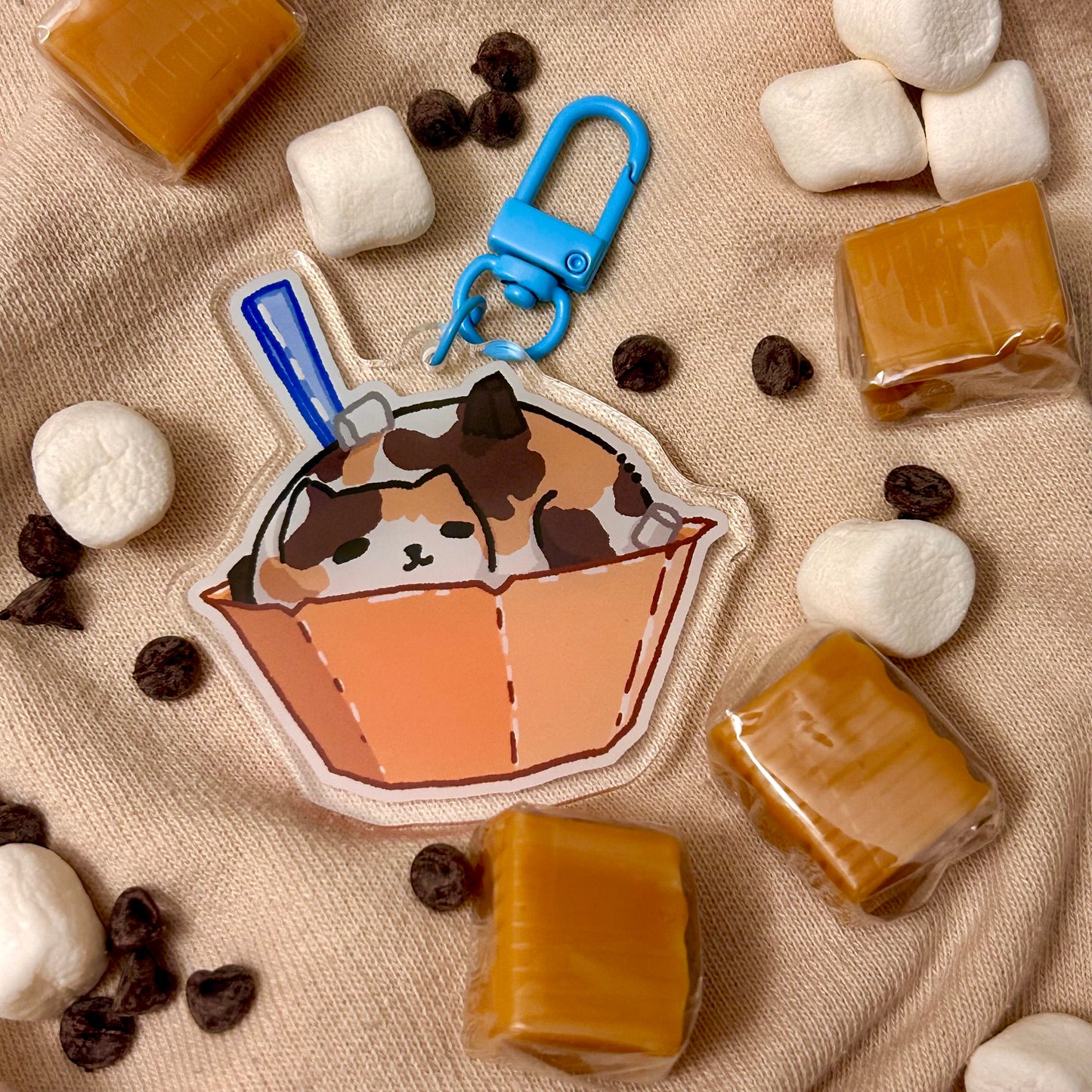 Chat Creme : Cat Ice Cream Keychain